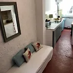 La Vigie Nyaraló *